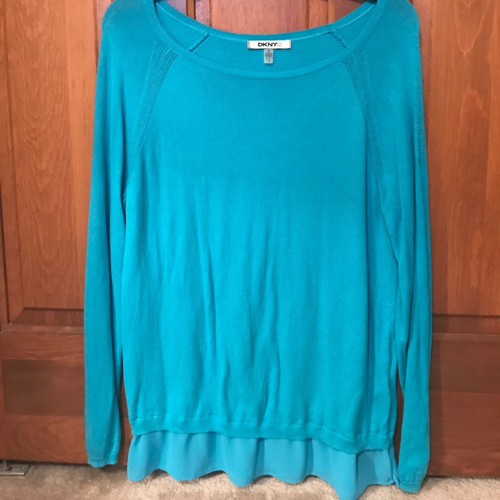 DKNYC long sleeve sweater
